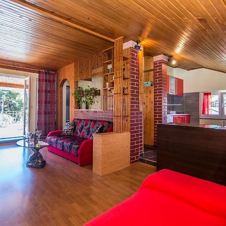 Apartment Vesna Ровінь Екстер'єр фото